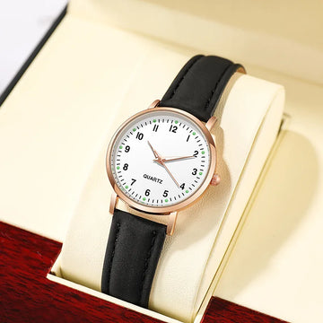 New Simple Women Watches Luxury Design Leather Watch Ladies Quartz Wristwatch Womens Small Round Dial Clock Reloj Mujer